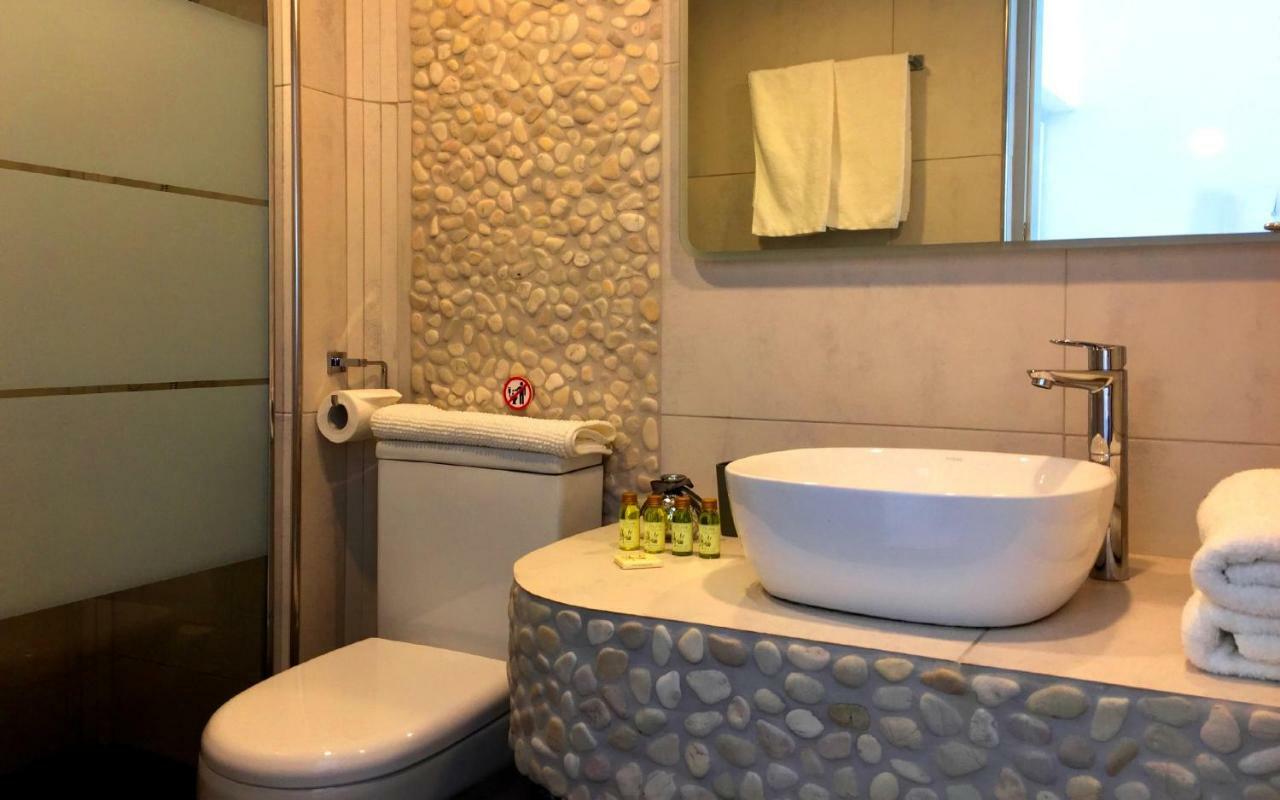 Ariana Eco Suites Adults Only Тира Экстерьер фото